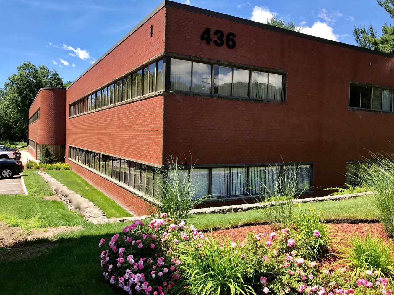436 Amherst St, Nashua, NH 03063